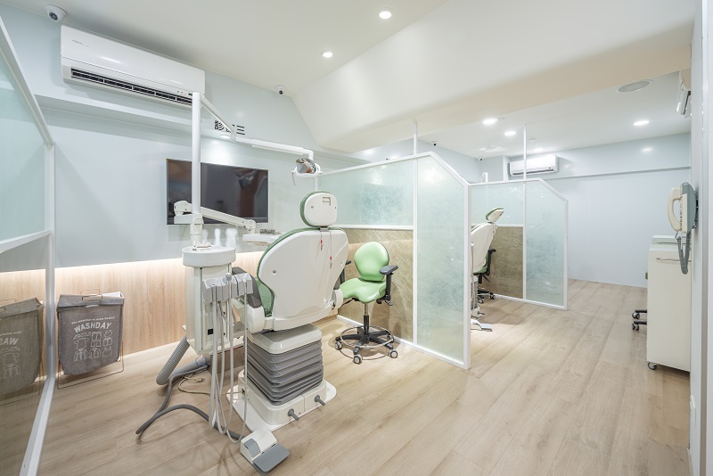 晶晶台中植牙中心–診療椅
